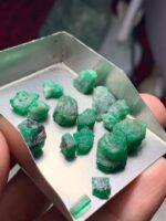 51.90ct Swat Emerald Rough Lot – Premium Untreated Green Crystals for Collectors & Cutters - Image 5