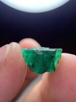 3.75ct Swat Emerald Crystal – Natural Untreated Gem (12.61×7.31×6.75 mm) - Image 6