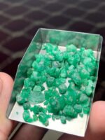 Swat’s Raw Gemstone Treasure: 61.35-Carat Emerald Rough Lot - Image 12