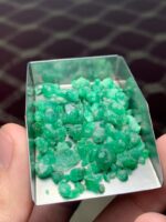 Swat’s Raw Gemstone Treasure: 61.35-Carat Emerald Rough Lot - Image 13