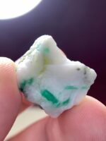 Impressive 33.55ct Emerald Specimen from Swat – A Majestic Green Gem - Image 2