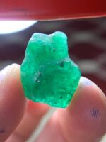18.20 ct Swat Emerald Crystal – Bold Natural Crystal - Image 9