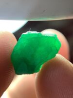 7.80ct Swat Emerald Crystal – A Rare Natural Treasure from Pakistan - Image 7