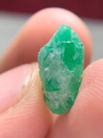 4.55ct Swat Emerald Crystal: A Majestic Natural with Striking Presence - Image 7