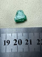 3.94ct Swat Emerald Crystal – Vivid Green Gemstone - Image 2