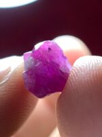 Natural Afghan Ruby Crystal: 5.00 Carat, Collectors Gemstone - Image 5