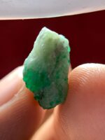 14.55ct Swat Emerald Crystal – Large Natural Green Gem (16.33×14.30×9.44 mm) - Image 10