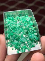 Refined Density: 63.25 ct Emerald Rough Lot from Swat Valley - Image 2