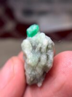 A Majestic 30-Carat Emerald Specimen from Swat: A Crystal of Presence and Power - Image 2