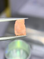 Most Rare 22.50 ct Rough Fluorescent Afghanite from Badakhshan, Afghanistan - Image 2