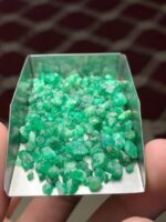 Refined Density: 63.25 ct Emerald Rough Lot from Swat Valley - Image 3