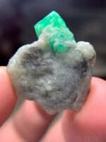 A Majestic 30-Carat Emerald Specimen from Swat: A Crystal of Presence and Power - Image 3