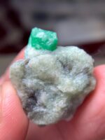 A Majestic 30-Carat Emerald Specimen from Swat: A Crystal of Presence and Power - Image 9