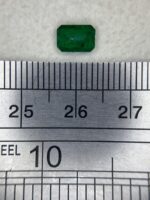 Delicate Beauty: 0.50 Carat Faceted Emerald from Swat - Image 8