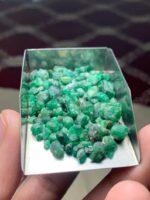 Exceptional 56.40ct Emerald Rough Lot from Swat Valley - Image 9