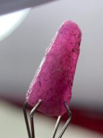 4.90ct African Ruby Crystal – Natural Deep Red Gem (14.76 x 7.10 x 5.58mm) - Image 4