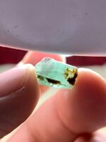 Raw Afghan Emerald Crystal: 6.20ct Laghman Gemstone - Image 2