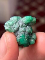 36.20-Carat Emerald Specimen from Swat: A Symmetrical Gem of Natural Elegance (22.50 × 22.47 × 11.50 mm) - Image 11