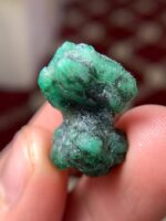 36.20-Carat Emerald Specimen from Swat: A Symmetrical Gem of Natural Elegance (22.50 × 22.47 × 11.50 mm) - Image 5