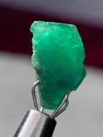 5.870 ct Swat Emerald Crystal – Compact, Vibrant, and 100% Natural - Image 5