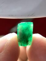 Natural Beauty in Miniature: 2.96ct Emerald Crystal from Swat Valley - Image 5