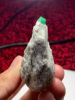 Massive 575.35ct Swat Emerald Specimen –Natural Crystal (62x55x26mm) - Image 6