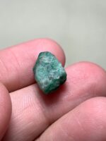 A Rare Gem of Nature: 8.55ct Emerald Crystal from Swat Valley - Image 2