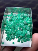Showcasing a 45.45ct Rough Emerald Lot from Swat - Image 3