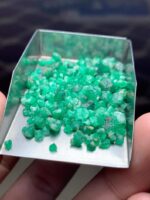 Showcasing a 45.45ct Rough Emerald Lot from Swat - Image 6