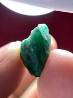 A Rare Gem of Nature: 8.55ct Emerald Crystal from Swat Valley - Image 9
