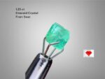 1.25 ct Swat Emerald Crystal: Rich Green Gemstone