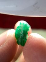 Nature’s Perfection: 5.00ct Emerald Crystal from Swat Valley - Image 9