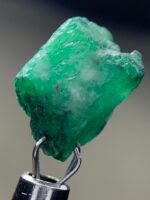 Brilliant 6.58ct Swat Emerald Crystal – A Rare Gem from Pakistan's Hidden Valleys - Image 6