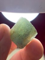 Discovering the Magnificence of a 43.80 ct Emerald Crystal from Laghman - Image 4