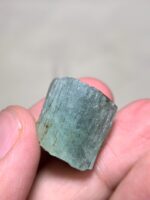 Discovering the Magnificence of a 43.80 ct Emerald Crystal from Laghman - Image 7
