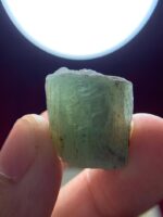 Discovering the Magnificence of a 43.80 ct Emerald Crystal from Laghman - Image 8