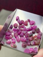 51.65 ct Afghan Ruby Rough Lot – Pure Red Energy in Untouched Crystal Form - Image 2