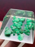 30.94 ct Rough Emerald Lot – Swat Valley, Pakistan - Image 10
