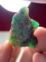 Unearthing a Gem: 32.75 ct Emerald Crystal from Laghman, Afghanistan - Image 8