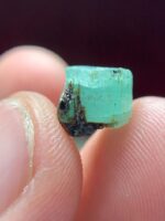 4.40ct Emerald Crystal from Laghman – A Compact Afghan Treasure in Raw Perfection - Image 4