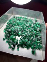 188.40ct Swat Emerald Rough Lot – Natural Green Gems from Pakistan - Image 10