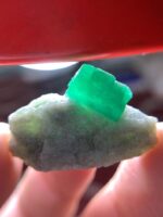 39.30 ct Swat Emerald Specimen: Monumental Scale in Natural Crystal Form - Image 7