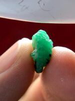 7.24ct Swat Emerald Crystal: Untreated Rough Gemstone from Pakistan - Image 6