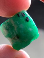17.51ct Afghan Emerald Crystal: Natural Gemstone - Image 7