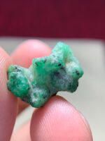 11.94ct Swat Emerald Crystal – Rare Collector’s Gem with Imposing Natural Form - Image 4