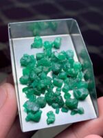 A 42.80 Emerald Rough Lot from Swat Valley - Image 2