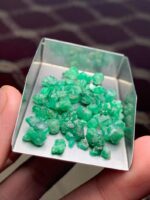 A 42.80 Emerald Rough Lot from Swat Valley - Image 5