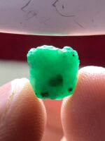 3.26ct Swat Emerald Crystal – Rare Single with Natural Beauty - Image 4