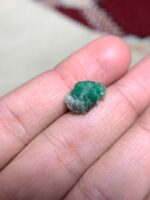 Small but Distinct: A 4.60-Carat Emerald Specimen from Swat Valley - Image 9