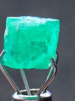 The Elegance of a 1.80ct Swat Emerald: A Gemstone of Timeless Beauty - Image 6